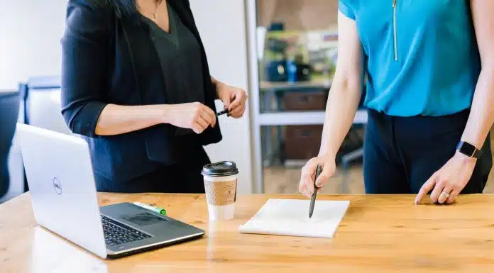 Portage salarial : définition et avantages de cette pratique